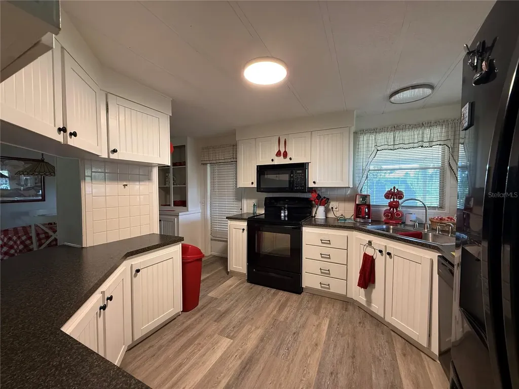 24 N Bobwhite Road Wildwood FL 34785