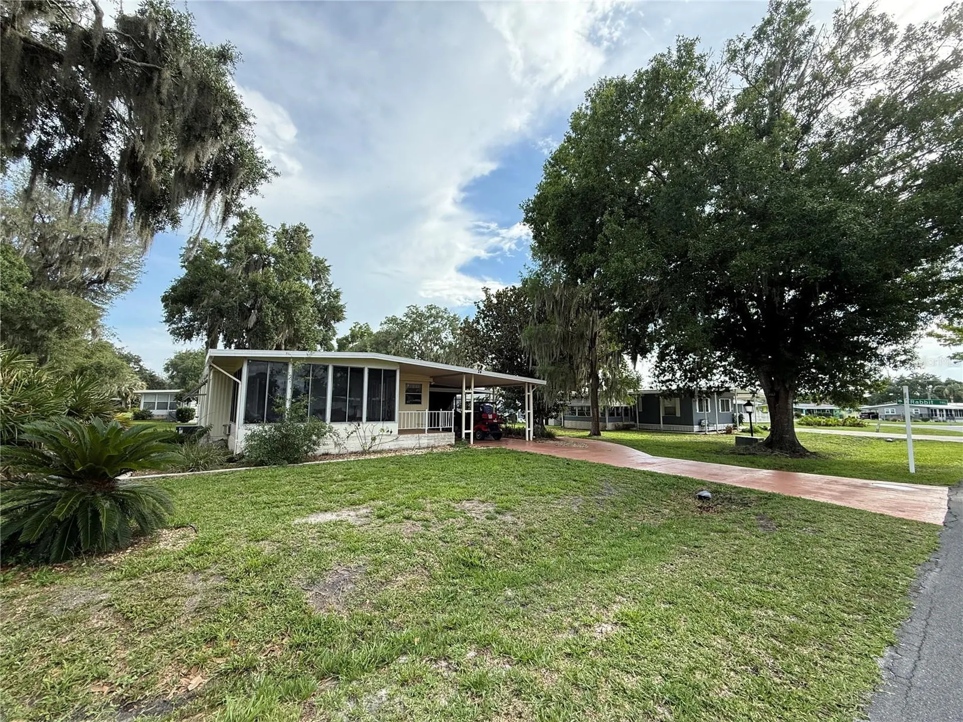 24 N Bobwhite Road Wildwood FL 34785