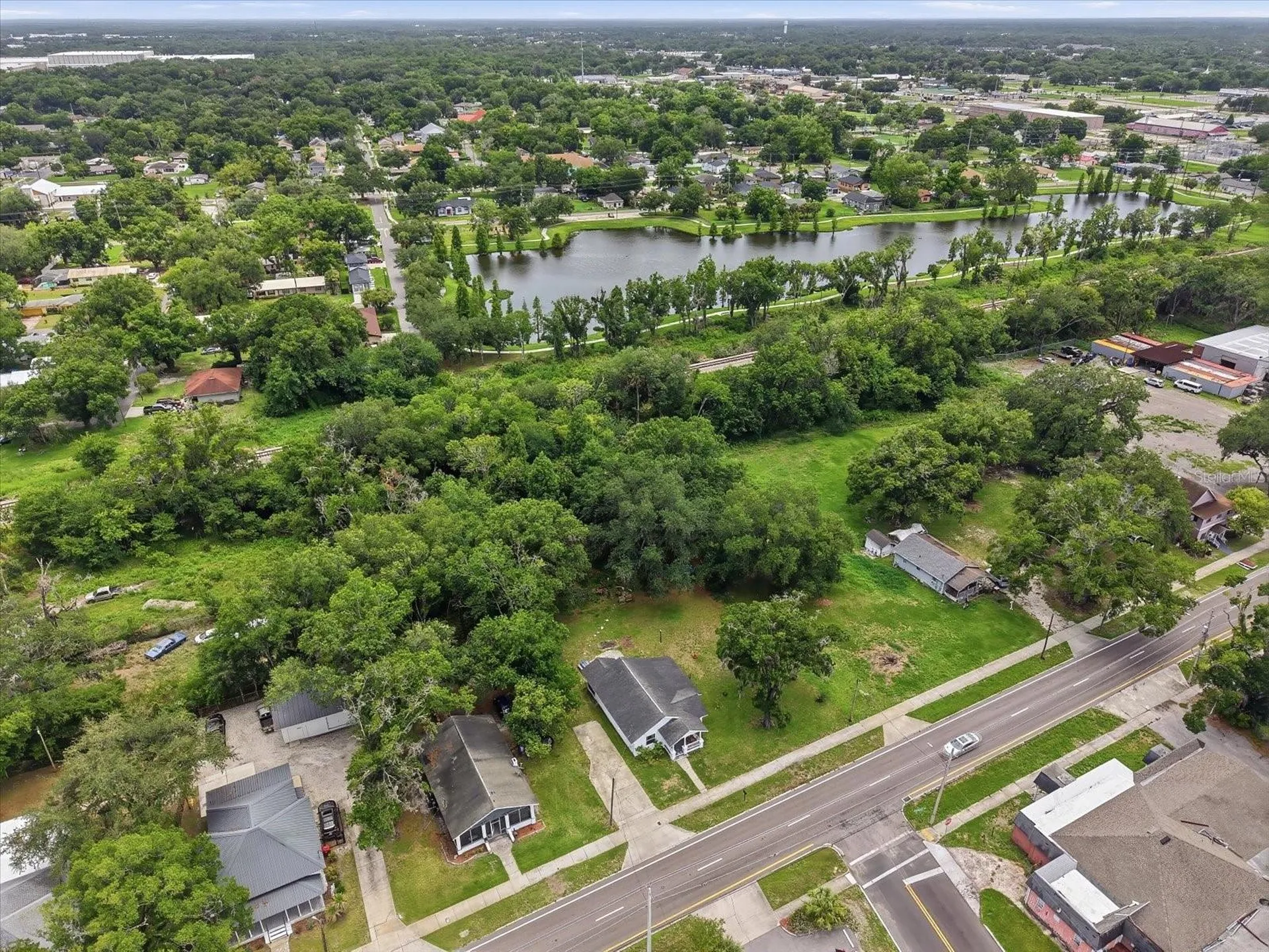 1001 E Reynolds Street Plant City FL 33563
