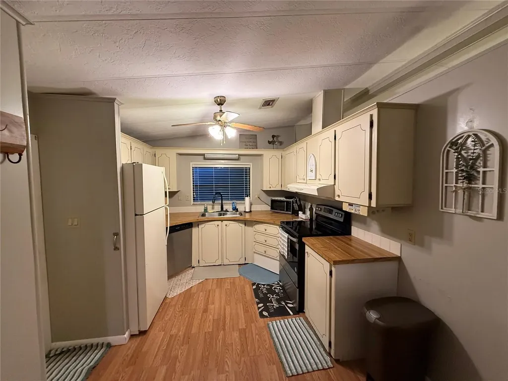 101 Cypress Road Wildwood FL 34785