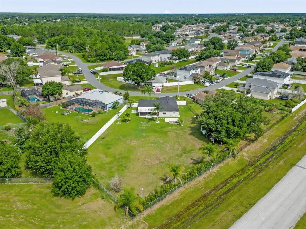 1147 Normandy Drive Kissimmee FL 34759