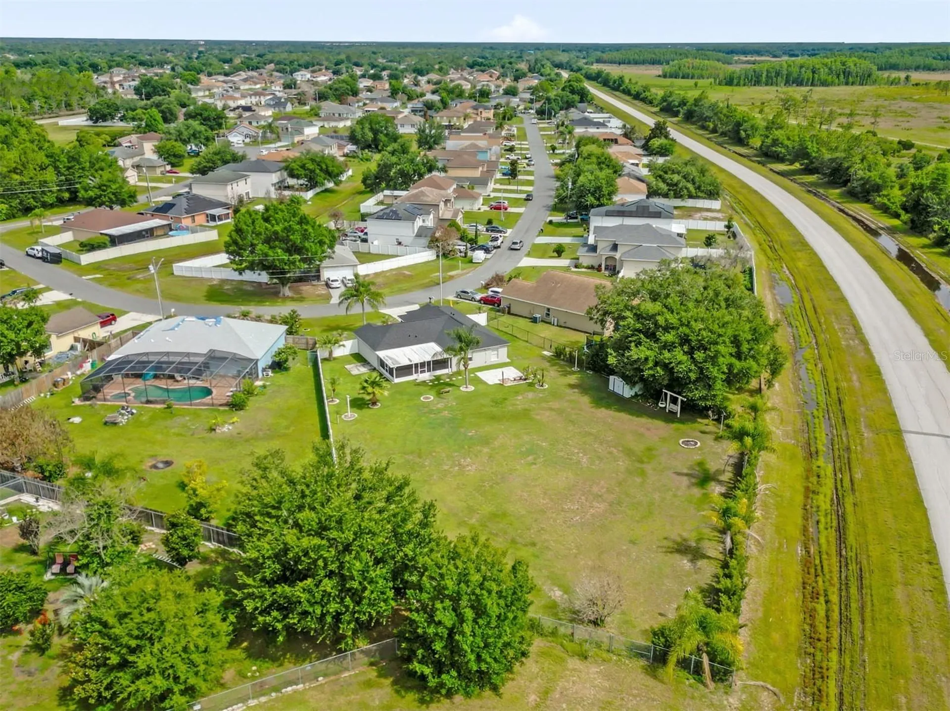1147 Normandy Drive Kissimmee FL 34759