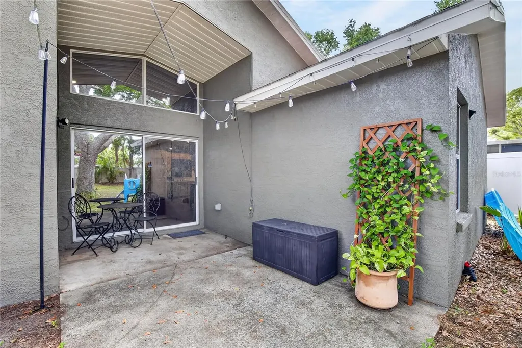 1809 Erin Brooke Drive Valrico FL 33594
