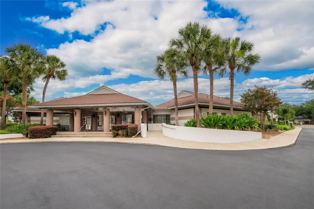 1809 Erin Brooke Drive Valrico FL 33594