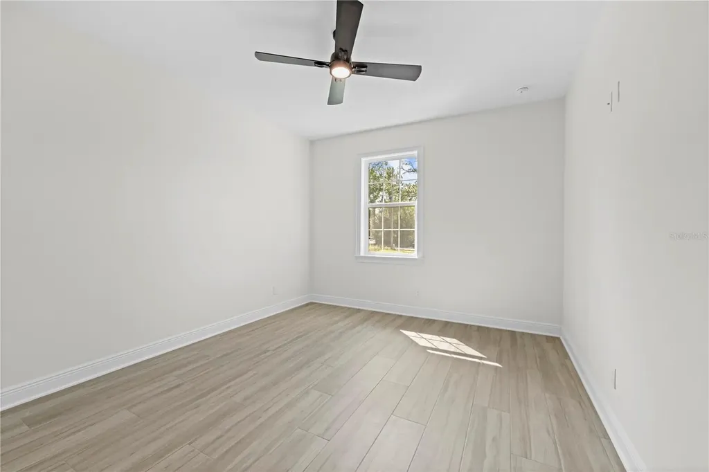 18130 Parrot Road Weeki Wachee FL 34614