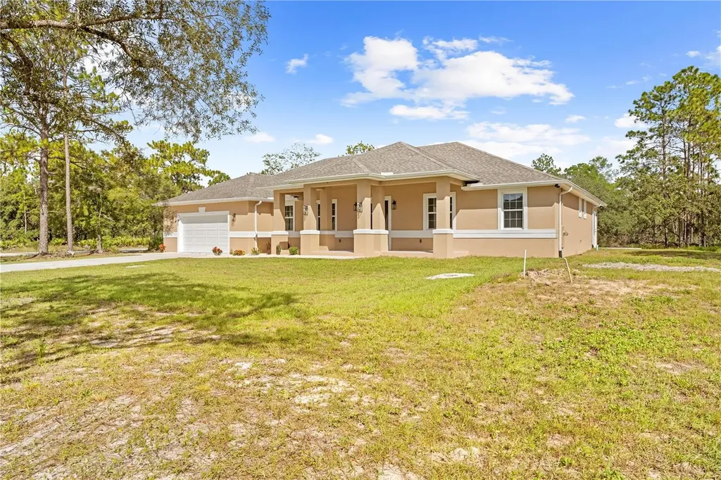 18130 Parrot Road Weeki Wachee FL 34614