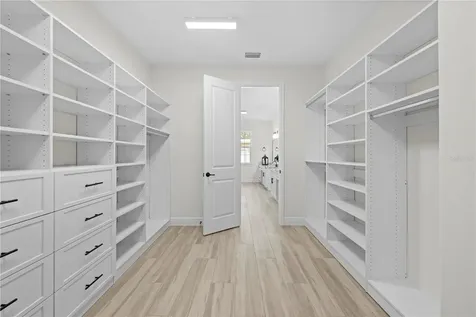 18130 Parrot Road Weeki Wachee FL 34614