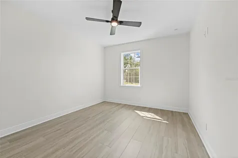 18130 Parrot Road Weeki Wachee FL 34614