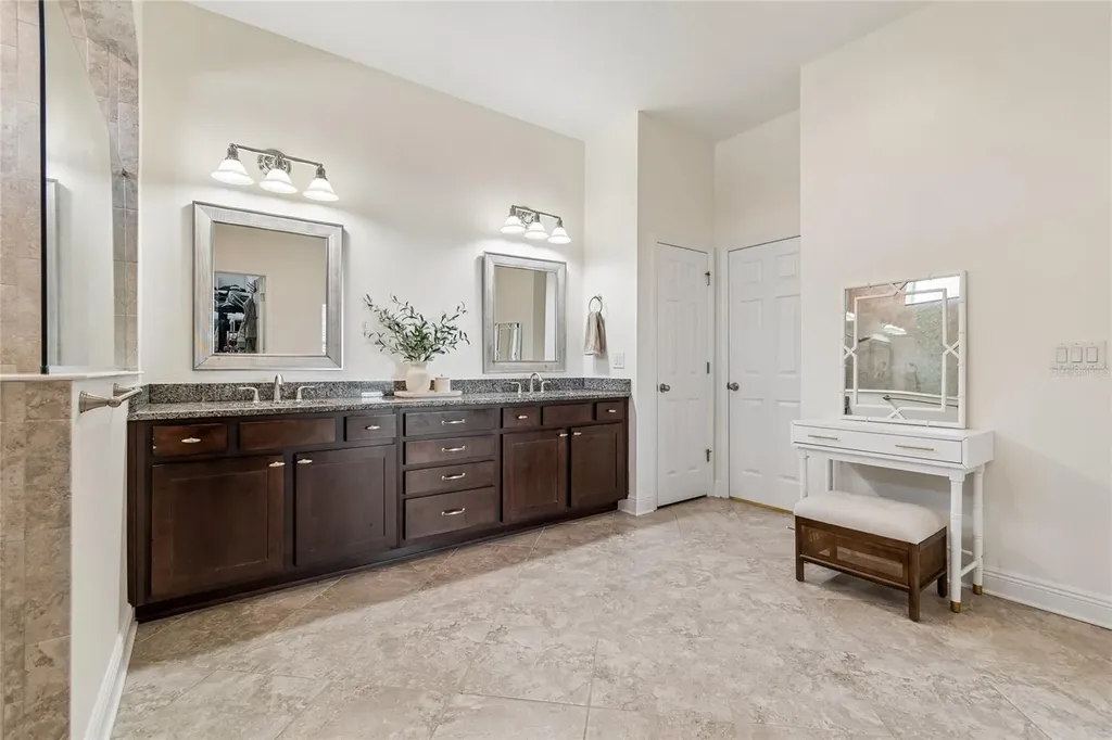 7223 Hourglass Drive Apollo Beach FL 33572