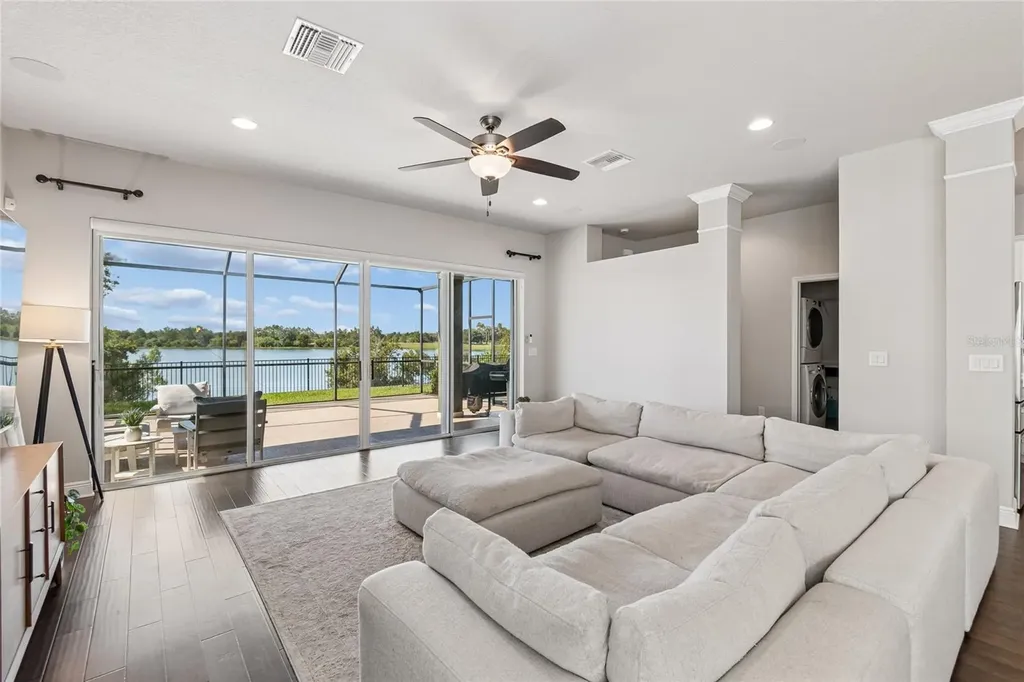 7223 Hourglass Drive Apollo Beach FL 33572