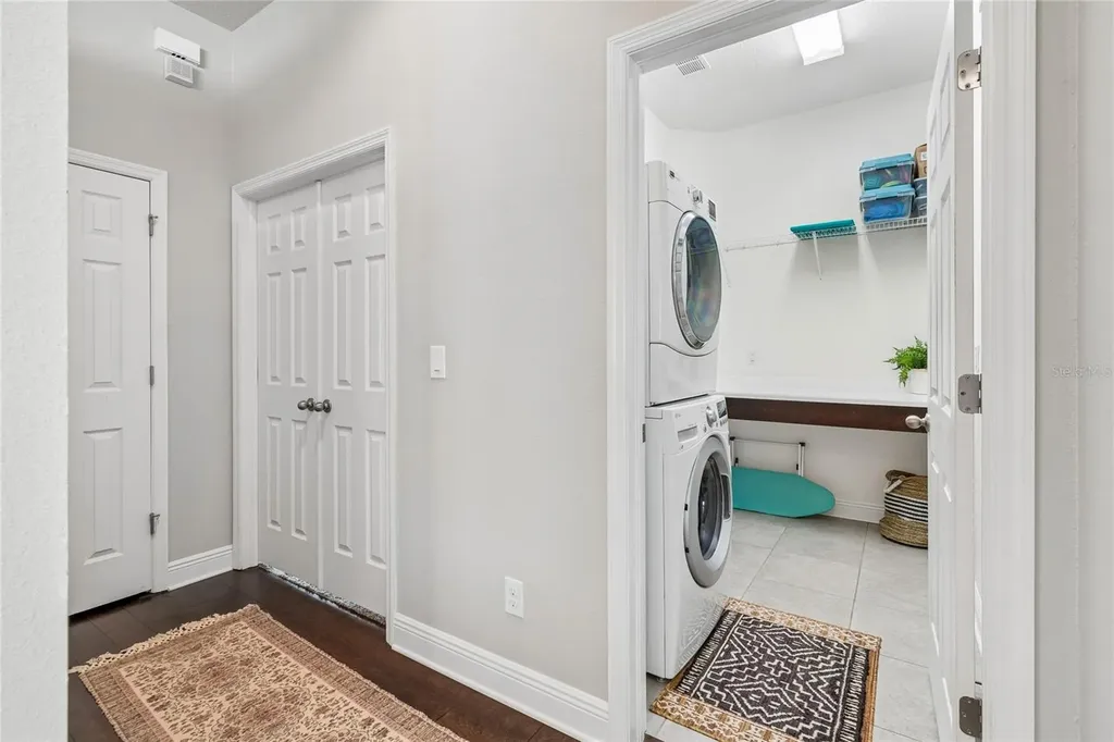 7223 Hourglass Drive Apollo Beach FL 33572