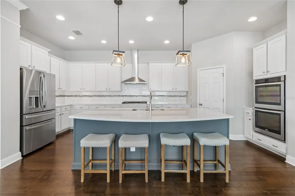 7223 Hourglass Drive Apollo Beach FL 33572