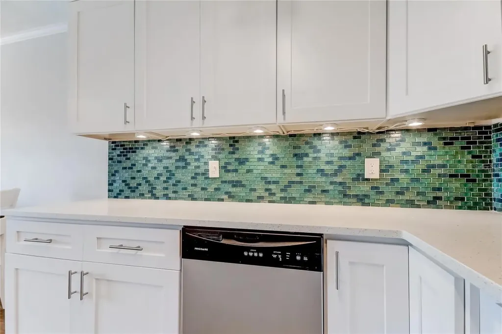 51 Island Way Clearwater Beach FL 33767