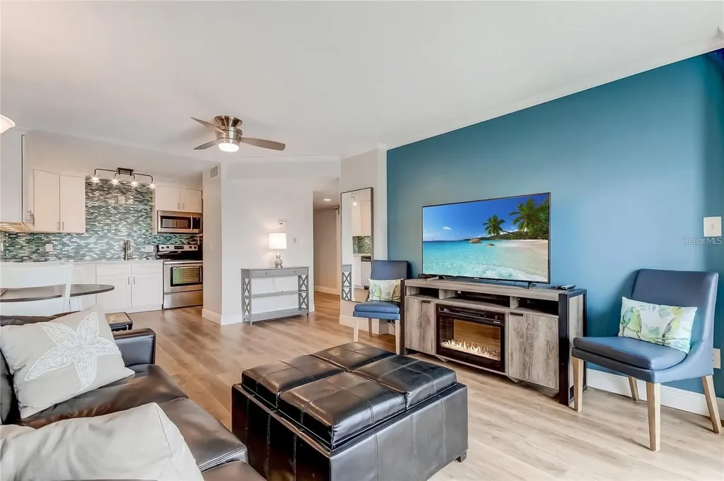 51 Island Way Clearwater Beach FL 33767