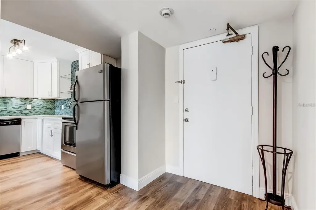 51 Island Way Clearwater Beach FL 33767