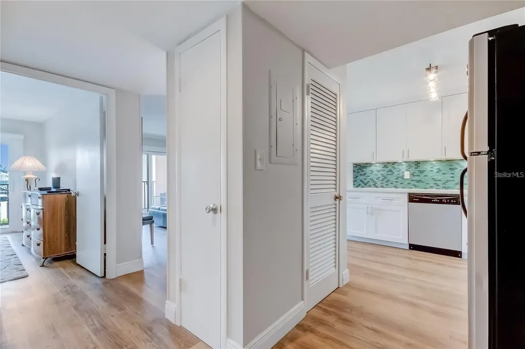 51 Island Way Clearwater Beach FL 33767