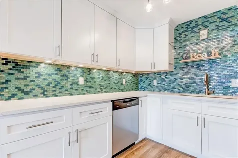 51 Island Way Clearwater Beach FL 33767