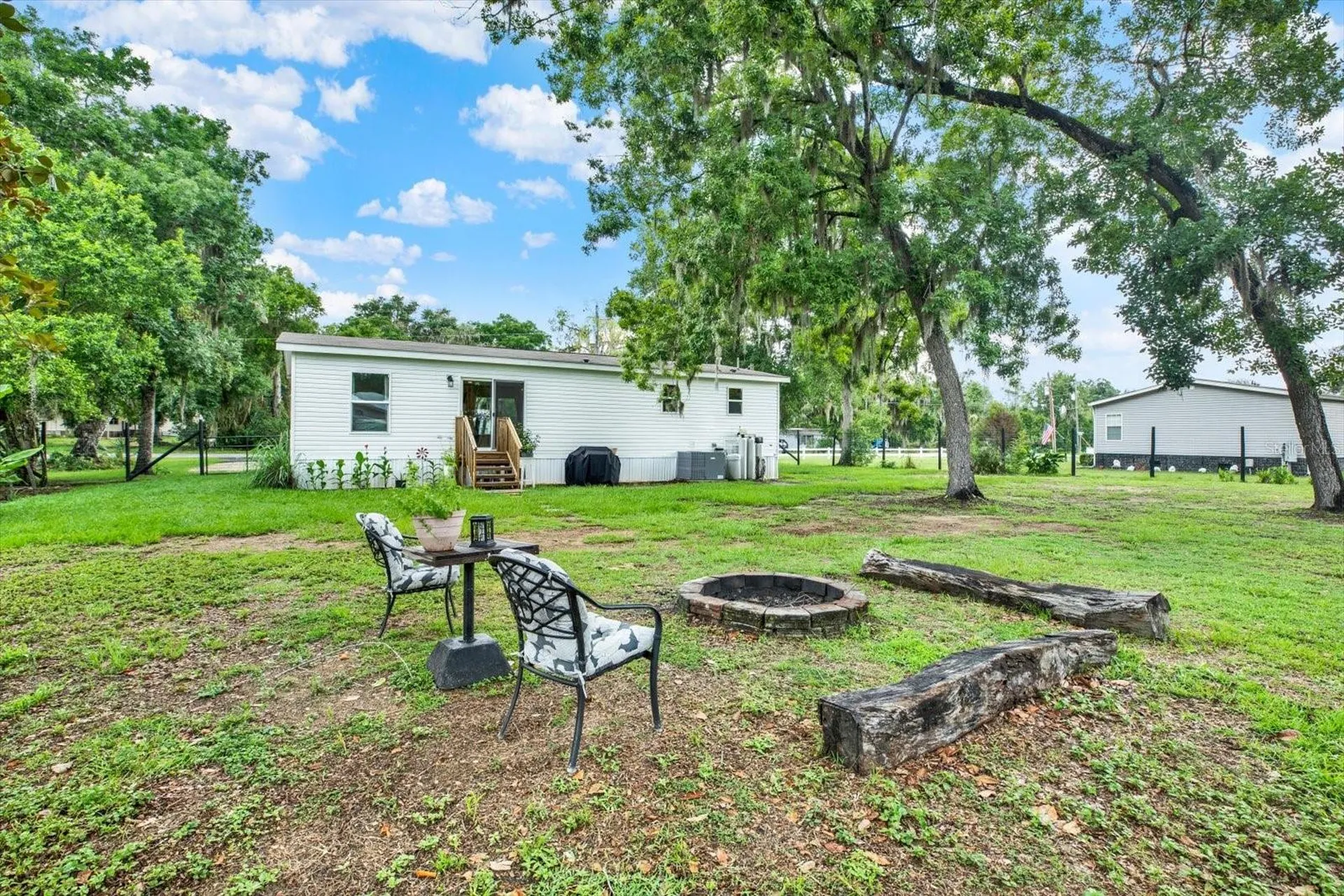 2845 N Lakefront Drive Hernando FL 34442