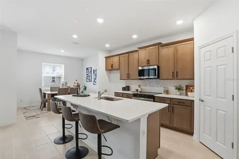 725 Farfields Street Deland FL 32724