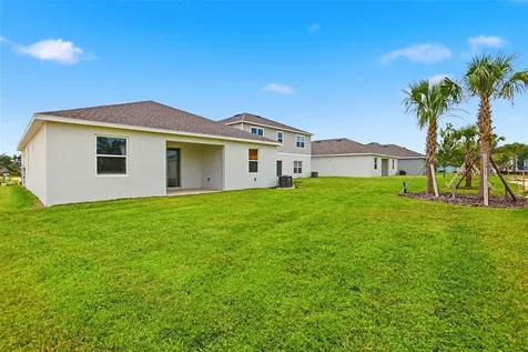 725 Farfields Street Deland FL 32724