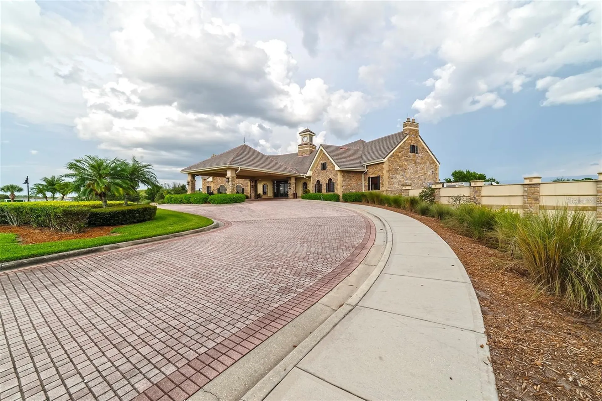 10124 Malpas Point Orlando FL 32832
