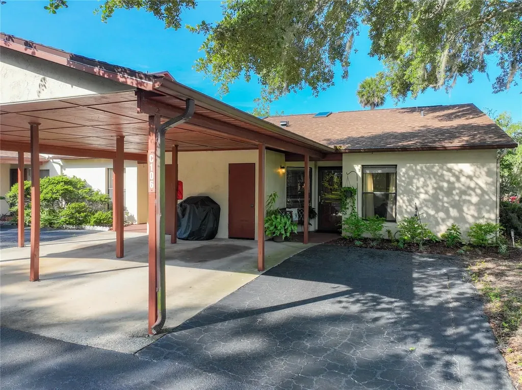 4300 Baywood Boulevard Mount Dora FL 32757