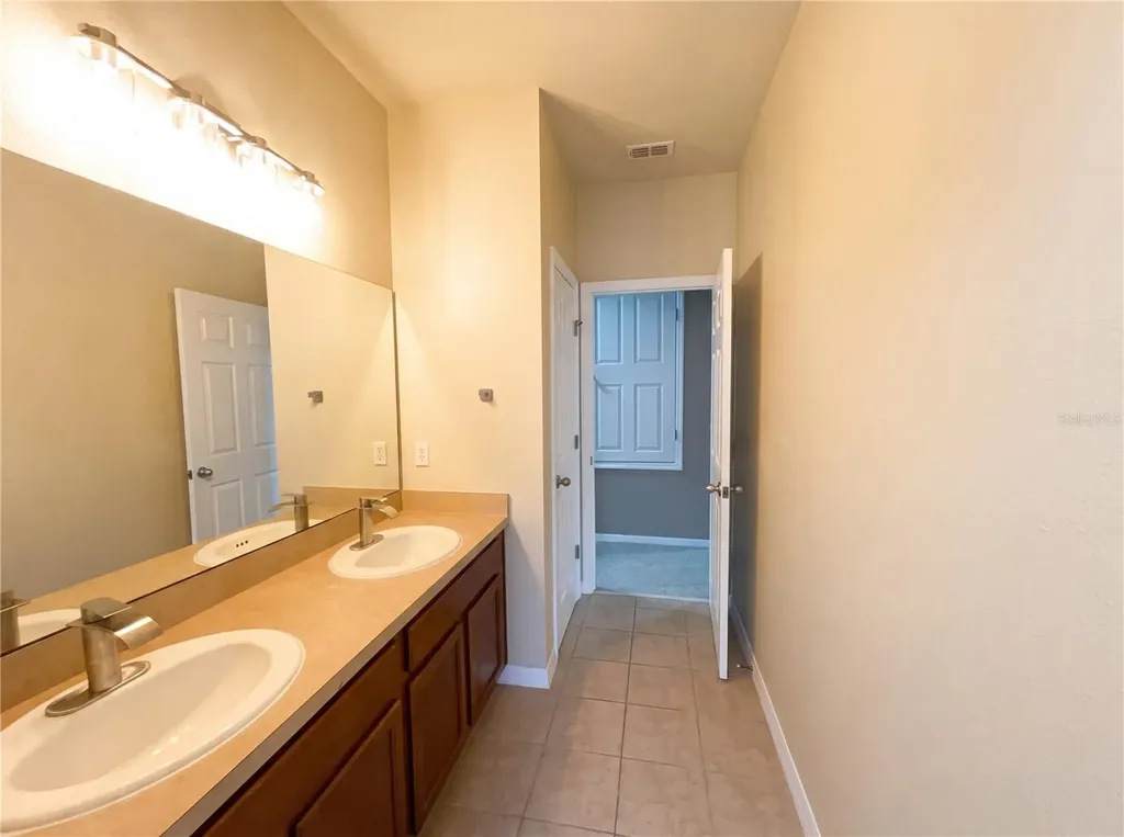 15130 Ovation Drive Winter Garden FL 34787
