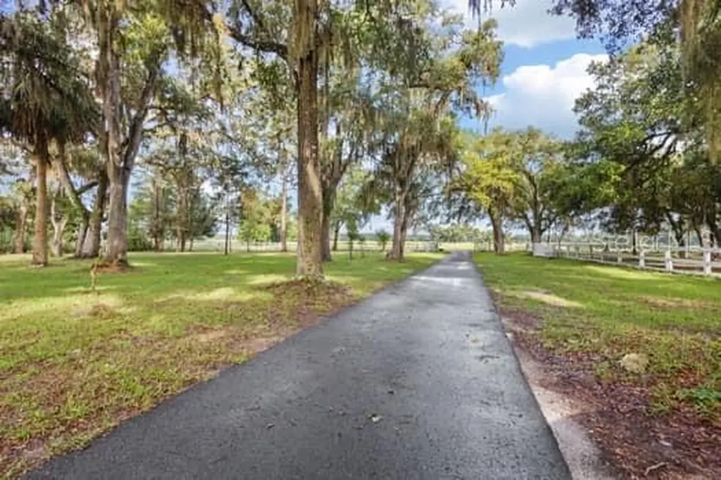 3551 NW 60th Avenue Chiefland FL 32626