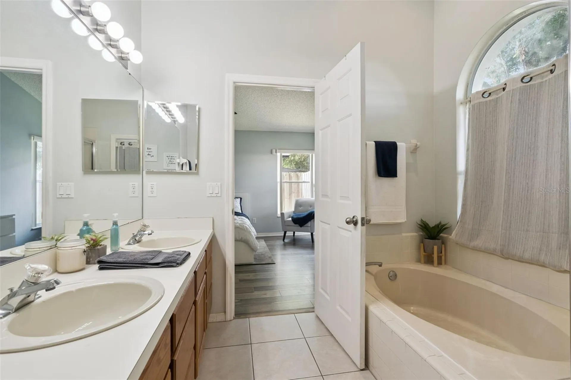 2712 Birmingham Boulevard Orlando FL 32829