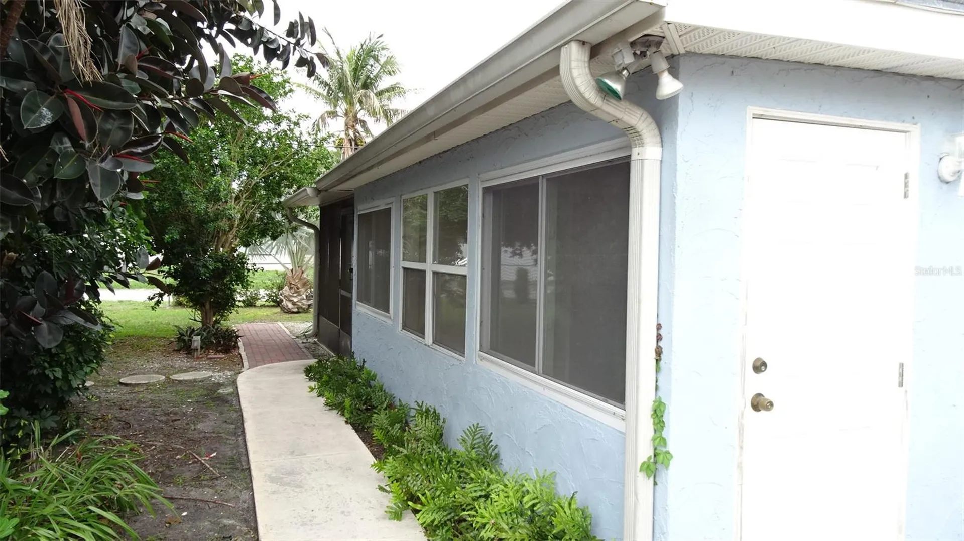 5915 63rd Avenue N Pinellas Park FL 33781