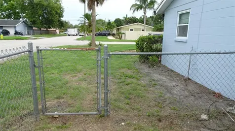 5915 63rd Avenue N Pinellas Park FL 33781