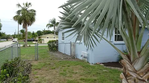5915 63rd Avenue N Pinellas Park FL 33781