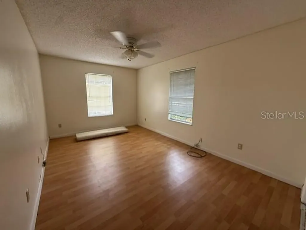 6588 Piccadilly Lane Orlando FL 32835