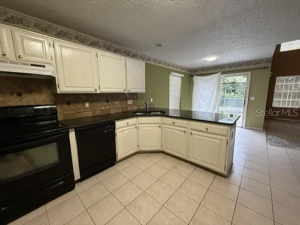6588 Piccadilly Lane Orlando FL 32835