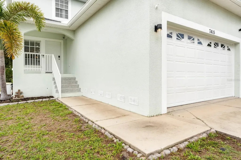7415 S Elliott Street Tampa FL 33616