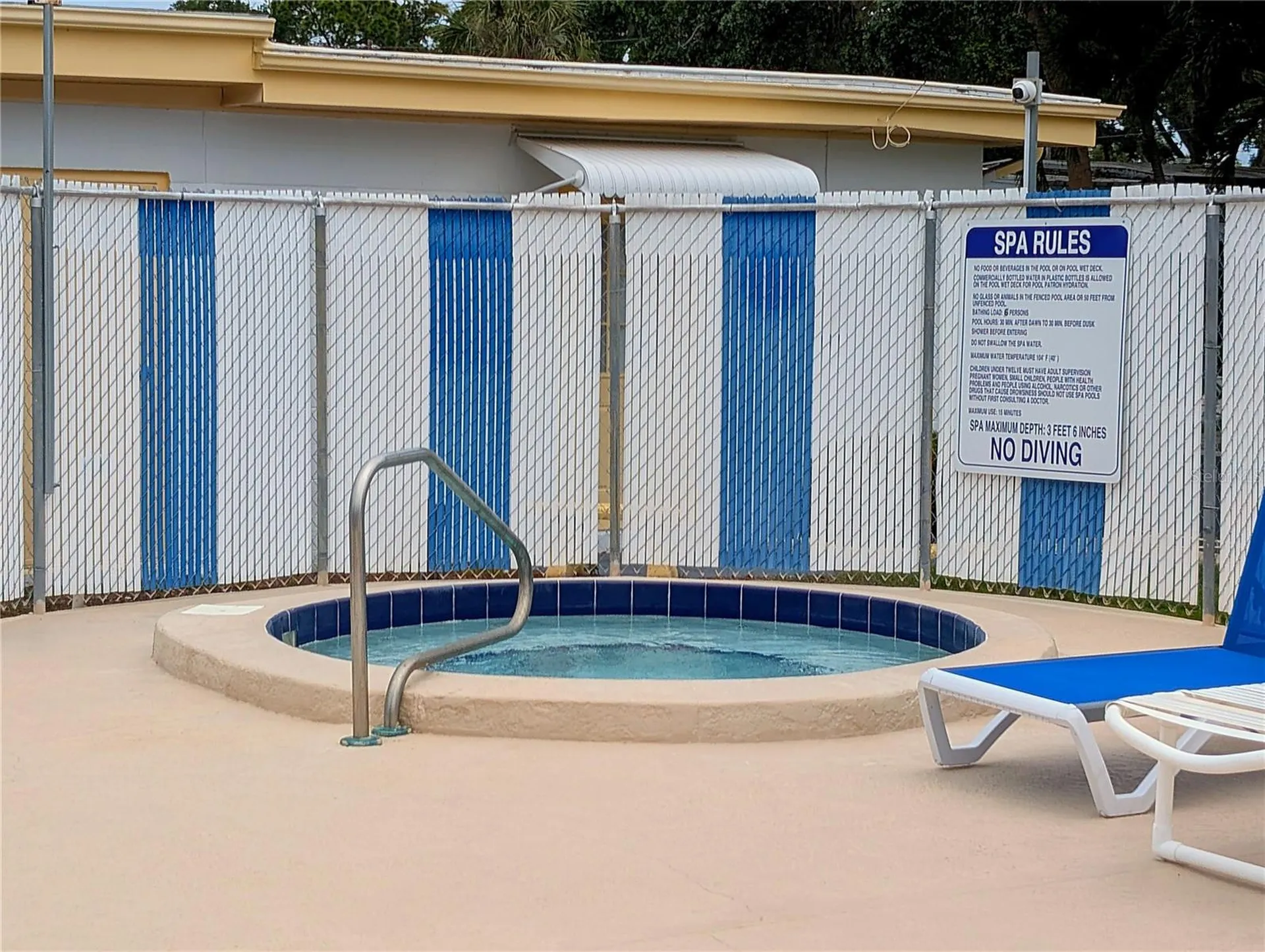 7803 46th Avenue N St Petersburg FL 33709