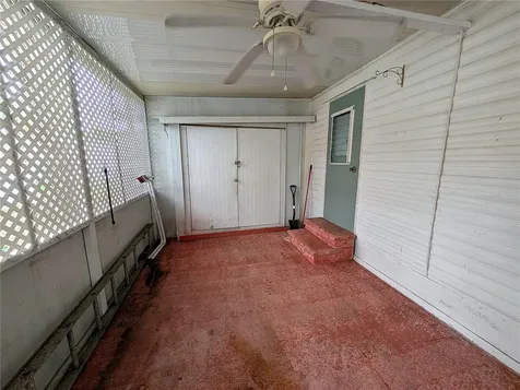 7803 46th Avenue N St Petersburg FL 33709