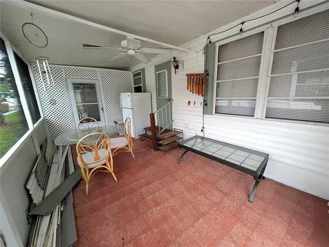 7803 46th Avenue N St Petersburg FL 33709