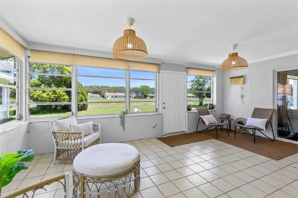 5319 Sandy Hill Drive Orlando FL 32821