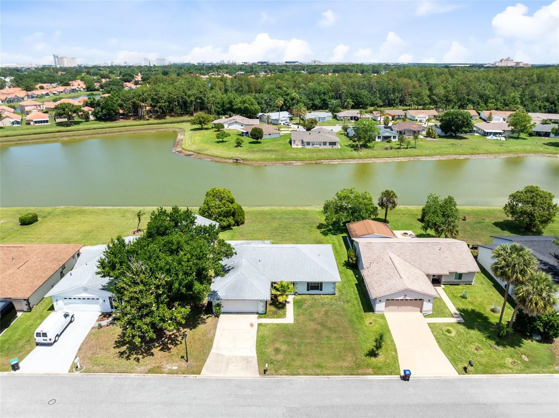 5319 Sandy Hill Drive Orlando FL 32821