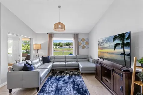 5319 Sandy Hill Drive Orlando FL 32821