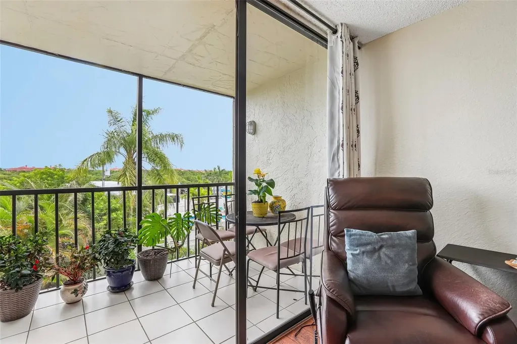 1000 Cove Cay Drive Clearwater FL 33760