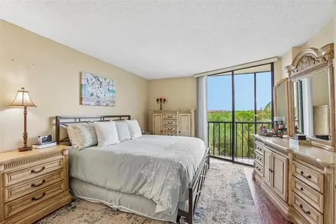 1000 Cove Cay Drive Clearwater FL 33760