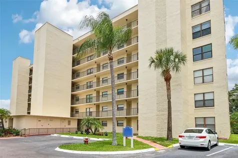 1000 Cove Cay Drive Clearwater FL 33760