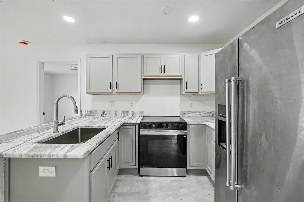 1128 Neville Avenue Lakeland FL 33805
