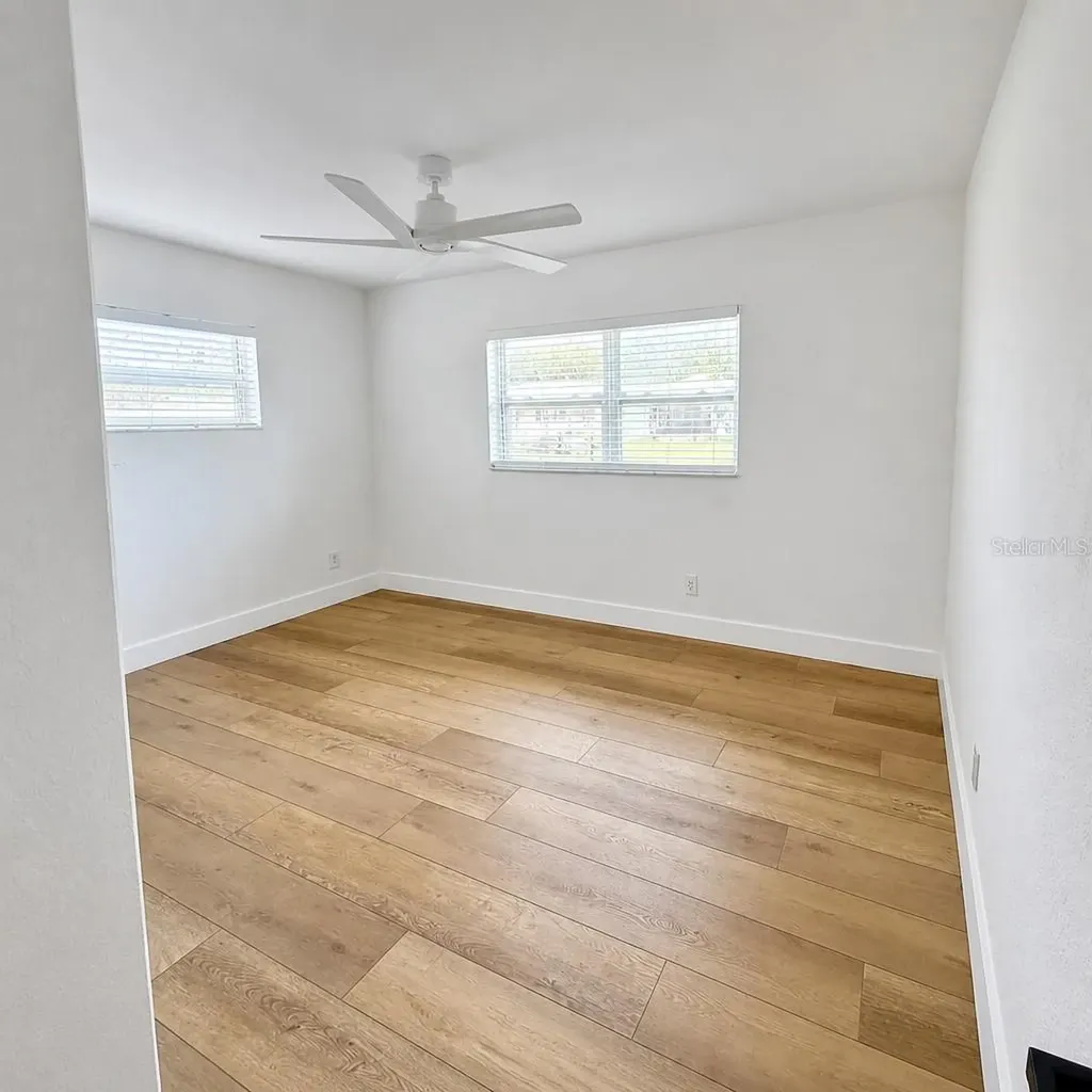 324 42nd Avenue N St Petersburg FL 33703