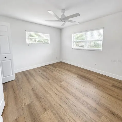 324 42nd Avenue N St Petersburg FL 33703