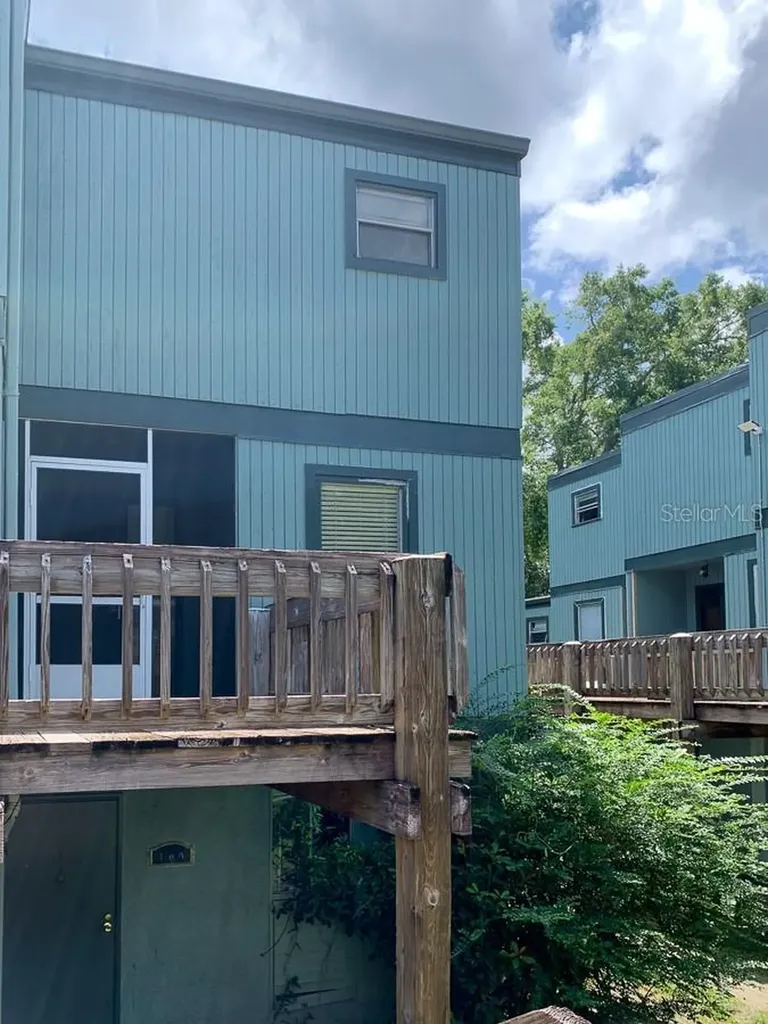 605 SW 75th Street Gainesville FL 32607