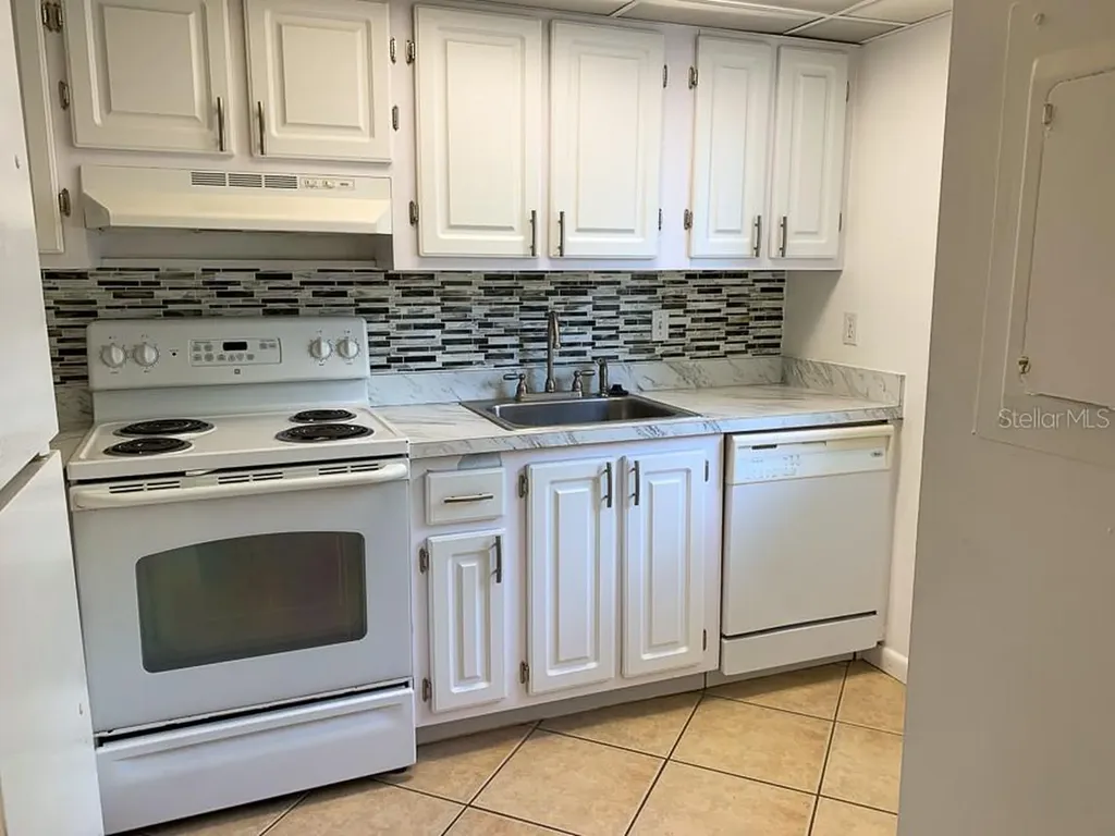 605 SW 75th Street Gainesville FL 32607