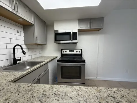 199 Fulton Street Largo FL 33771